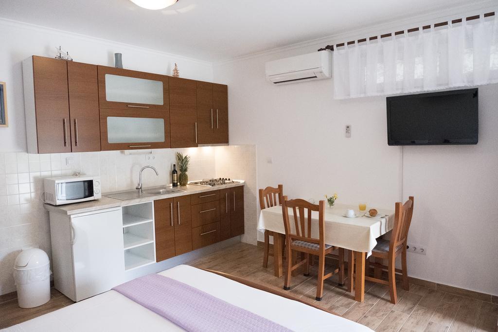 Villa Solo Ploce  Bagian luar foto