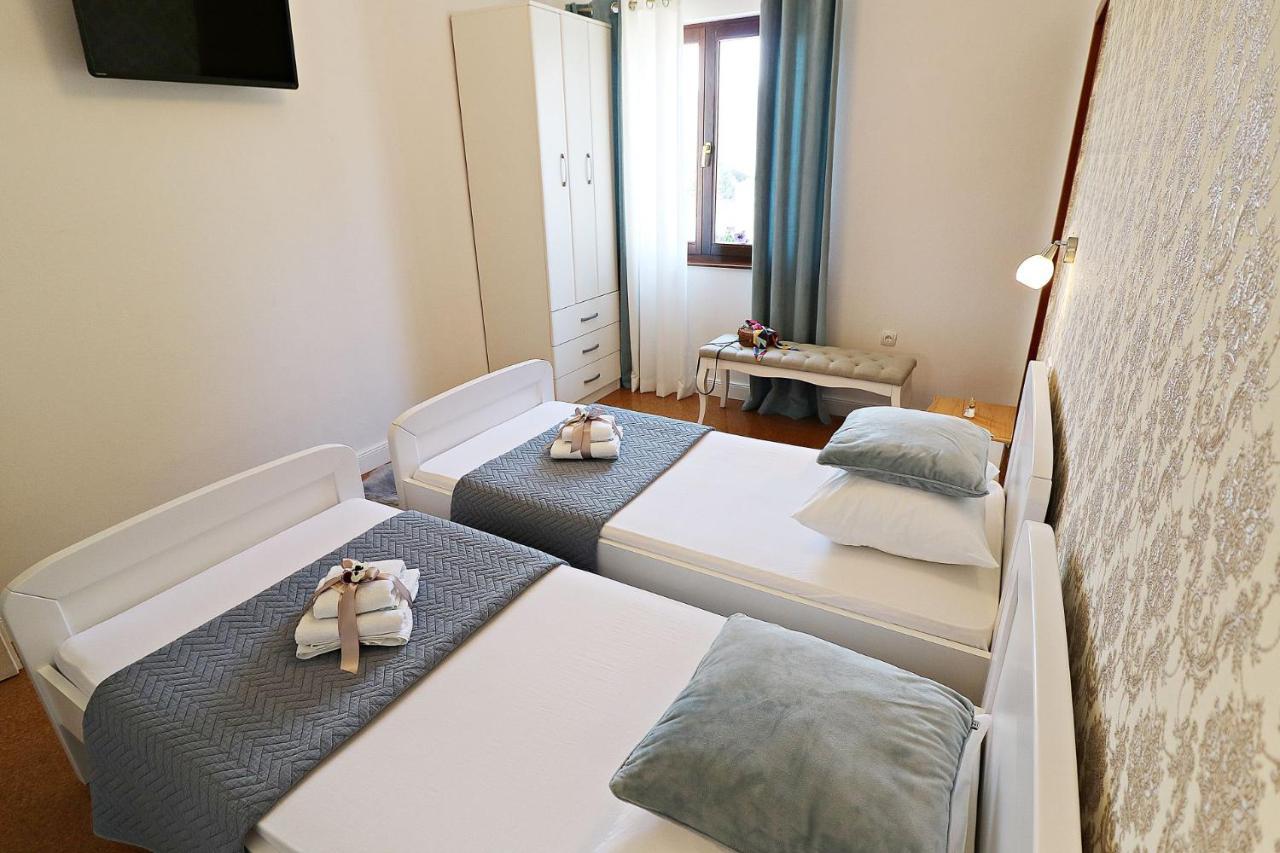 Villa Solo Ploce  Bagian luar foto